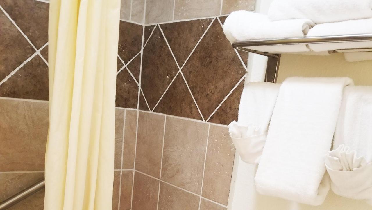 Magnuson Hotel Ely Εξωτερικό φωτογραφία