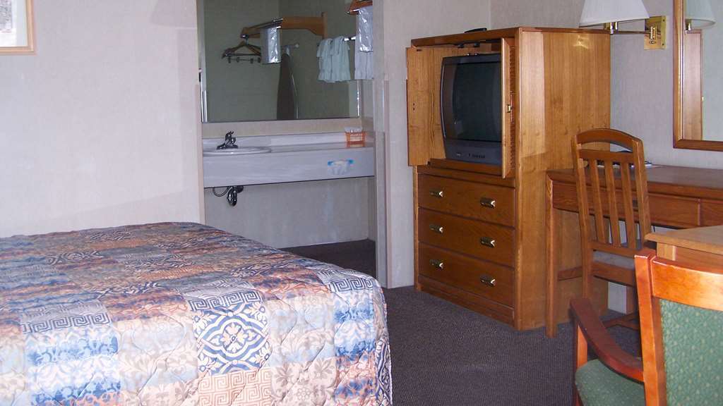 Magnuson Hotel Ely Δωμάτιο φωτογραφία